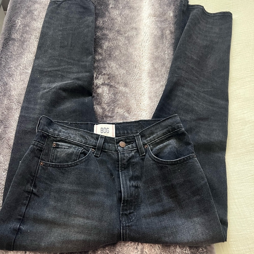 BDG Black Straight/Boyfriend Jeans Classic Style